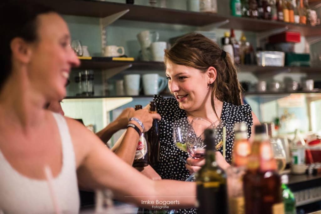 Vakantiewoning In Mol Centrum Met Eigen Bar "Casacuriosa" Esterno foto